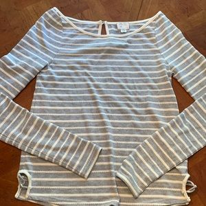 Anthropologie 9-H15 STCL Pale blue and White Top